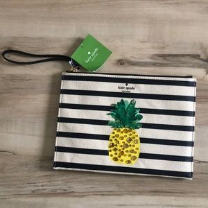 Kate Spade ♠️ Pineapple pouch